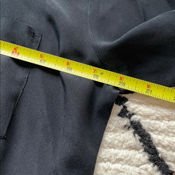 Madewell Silk Spotlight  Button Down Shirt - Picture 10 of 10